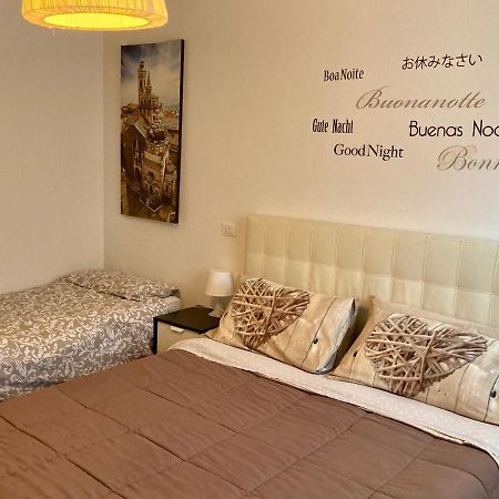 The Little House In Bergamo Apartman Kültér fotó