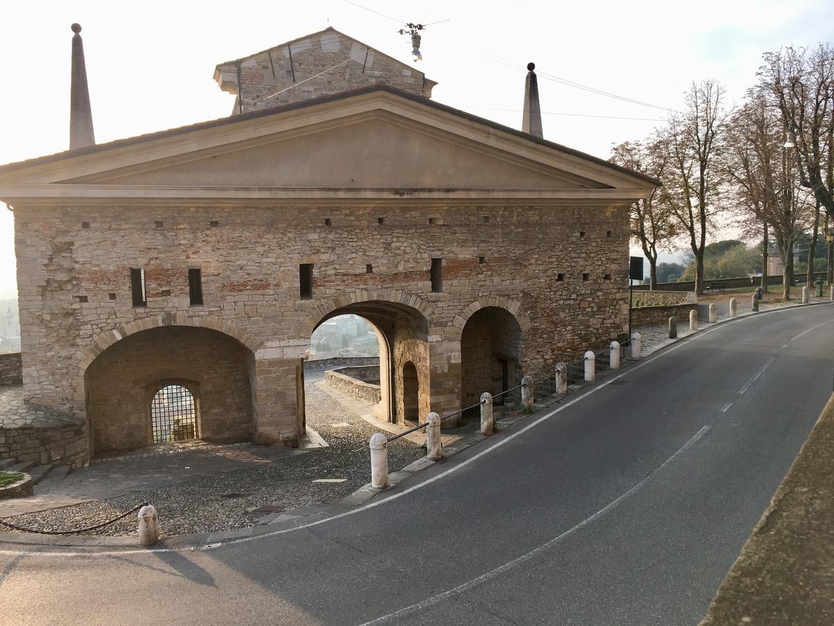 The Little House In Bergamo Apartman Kültér fotó